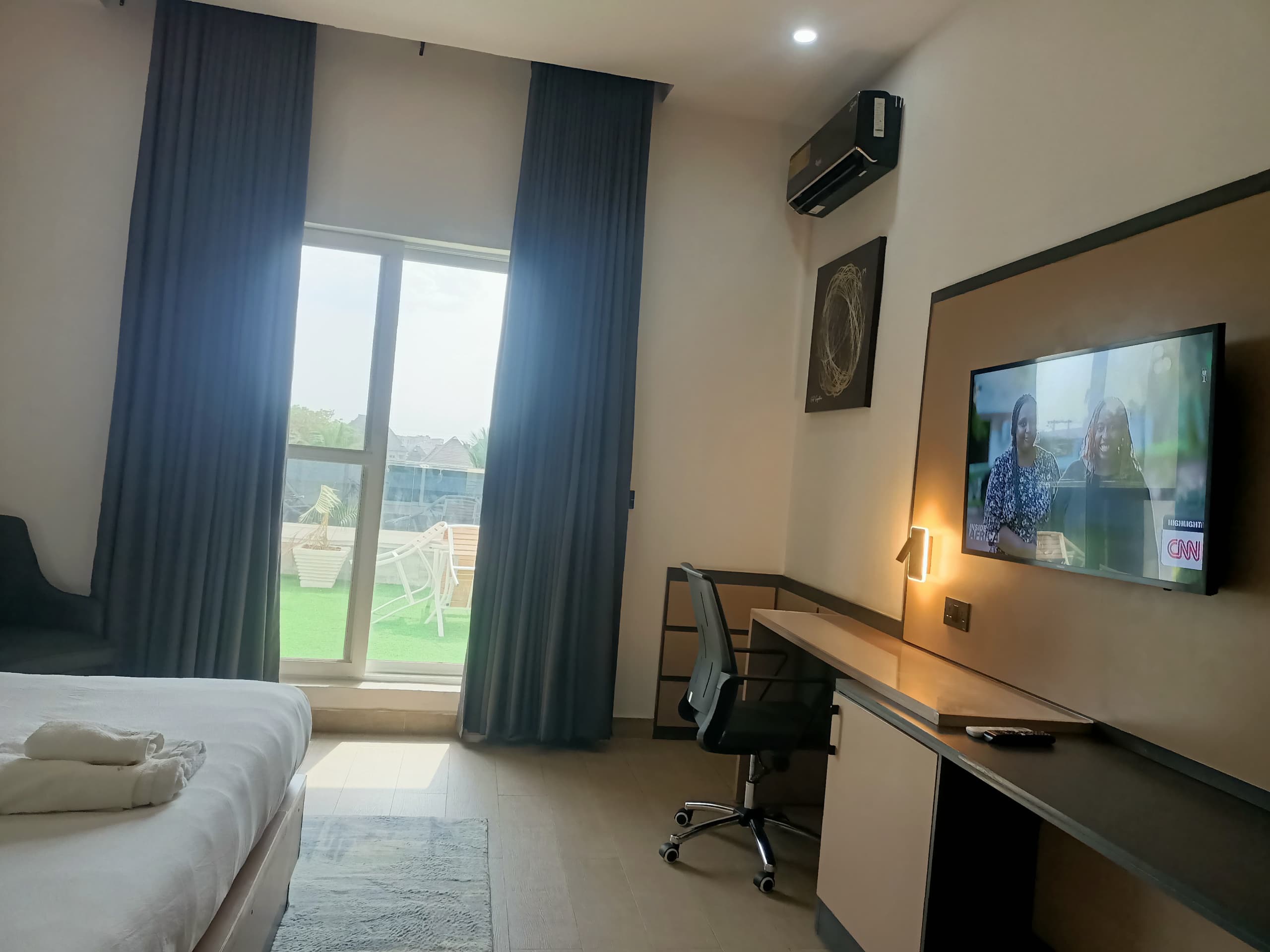 G-Pinnacle Signature: Exclusive Terrace 2