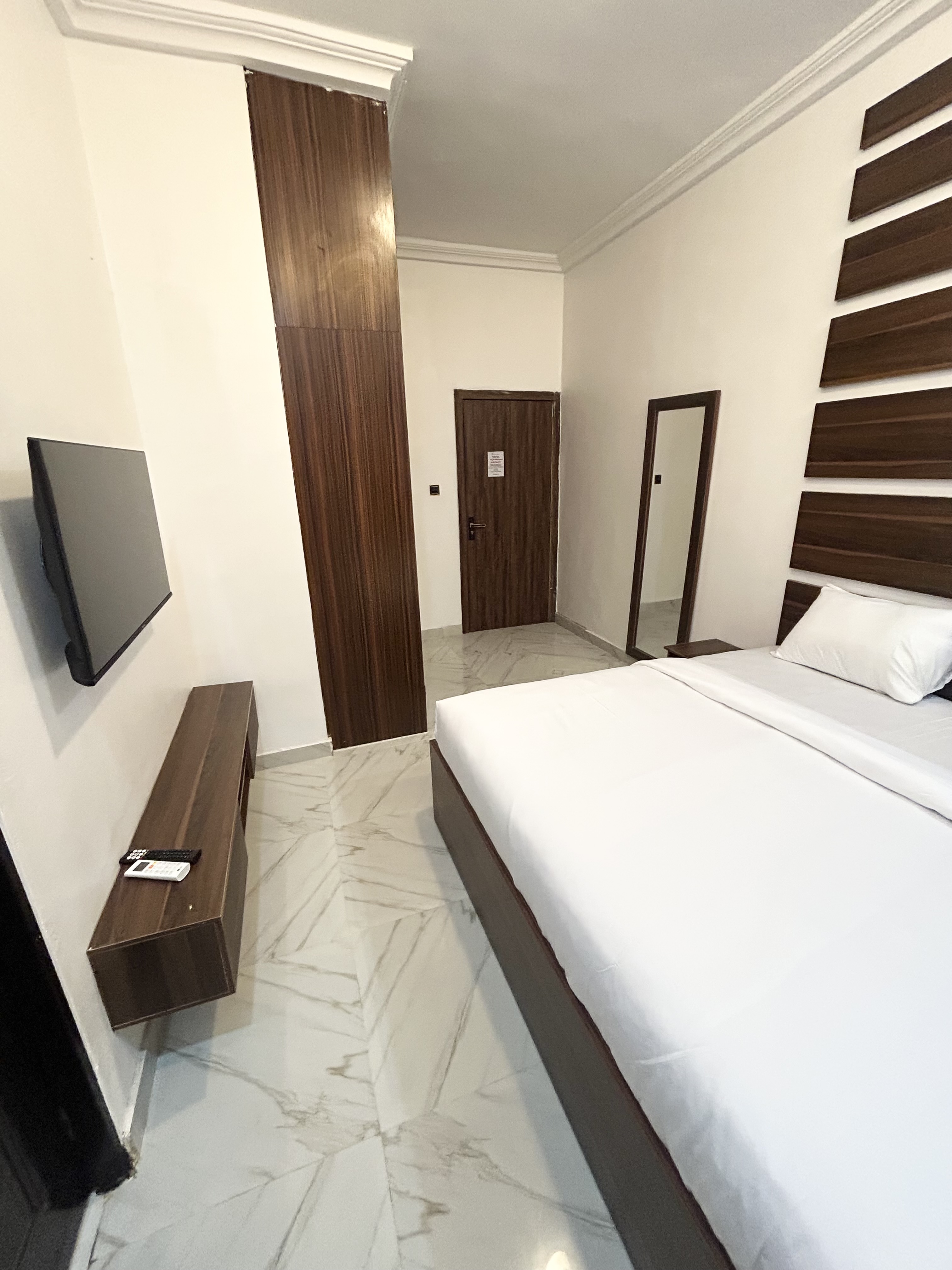 Modern 3-Bedroom Apartment in GRA 4