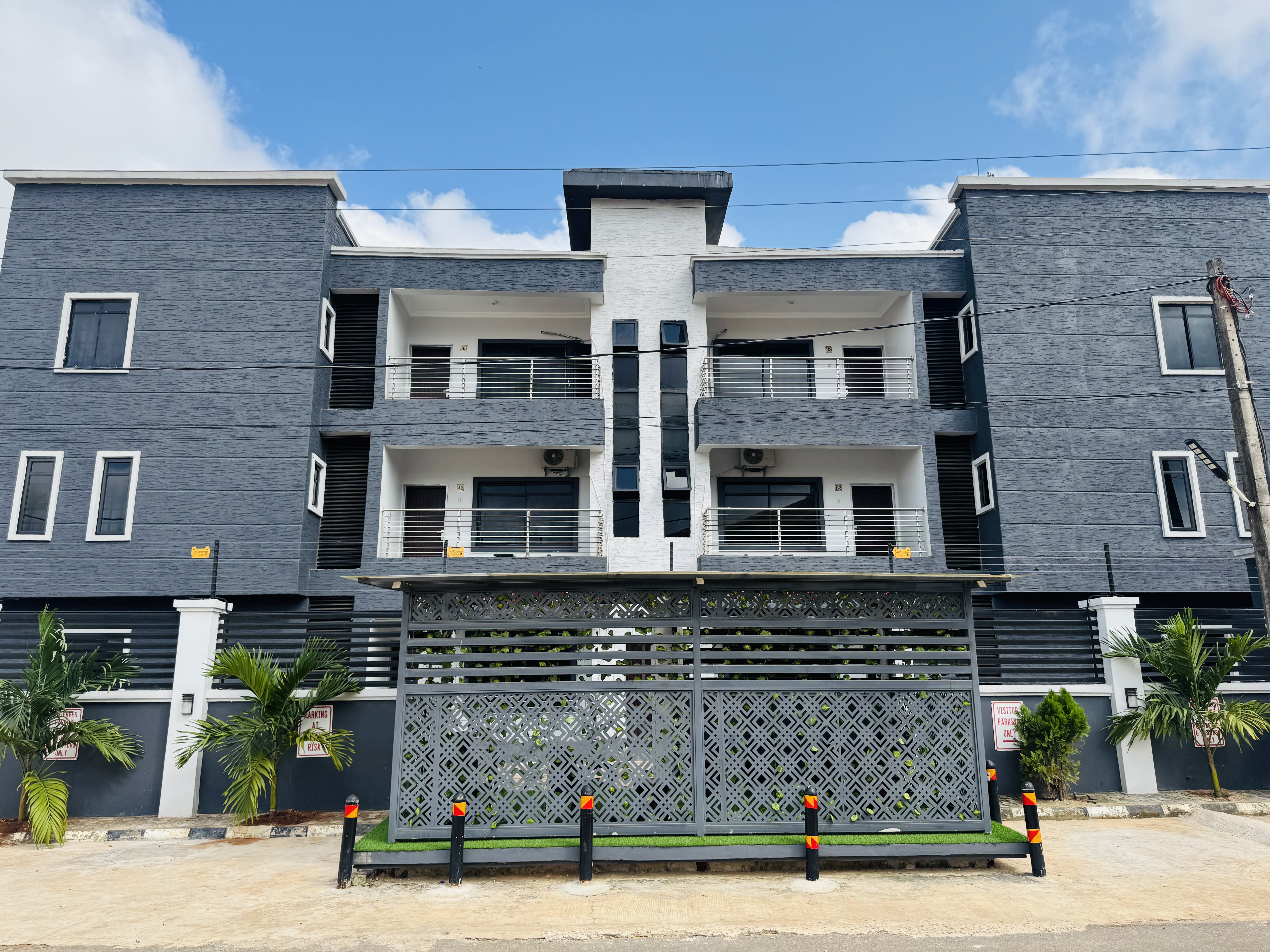 Modern 3-Bedroom Apartment in GRA