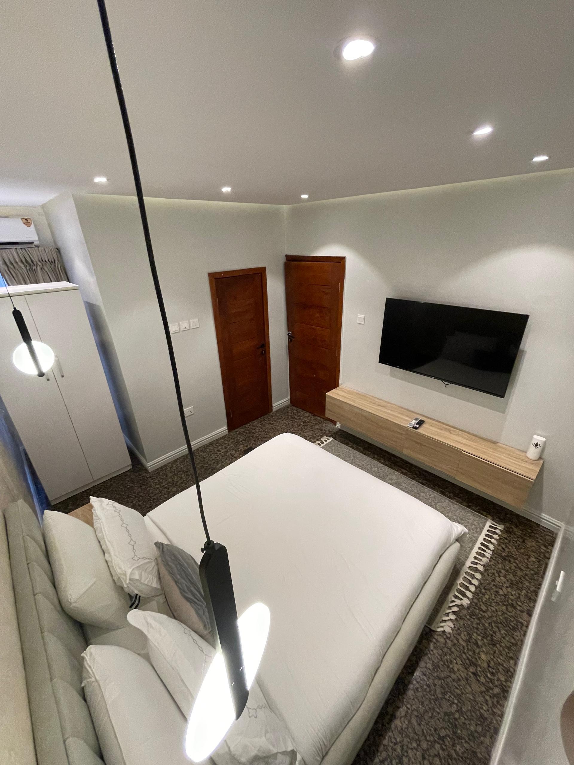 Leboa's Apartments  2