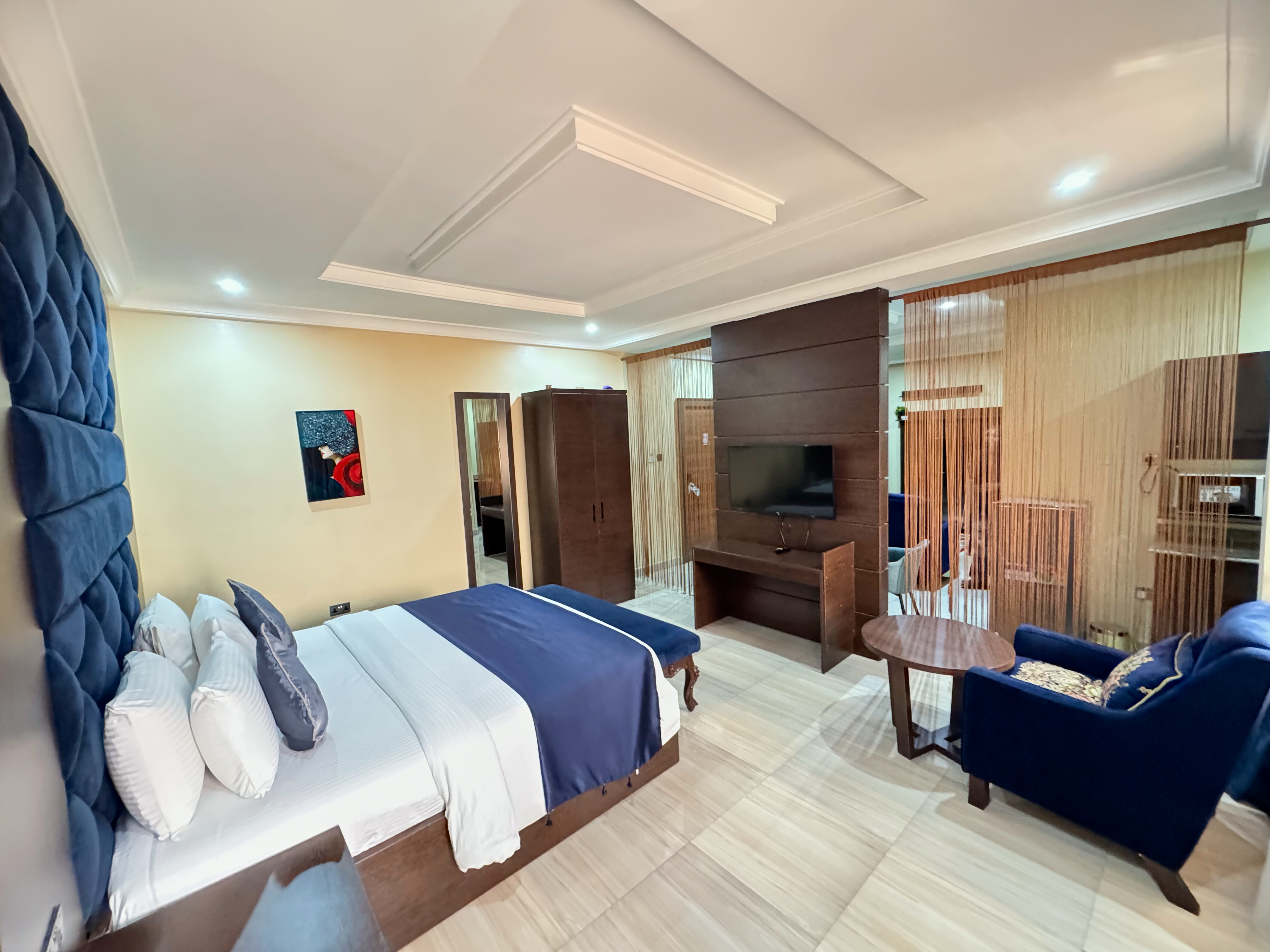 OTK'S Apartment/Deluxe 2