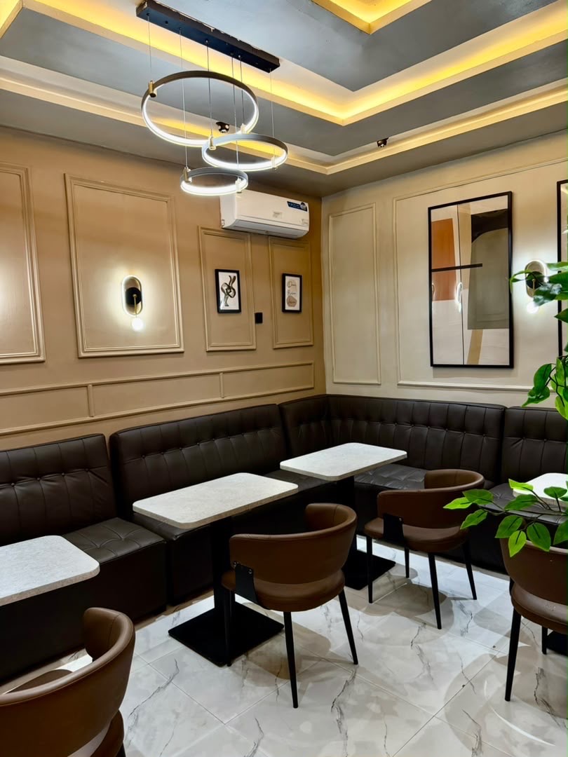 Denbak Hotel & Lounge