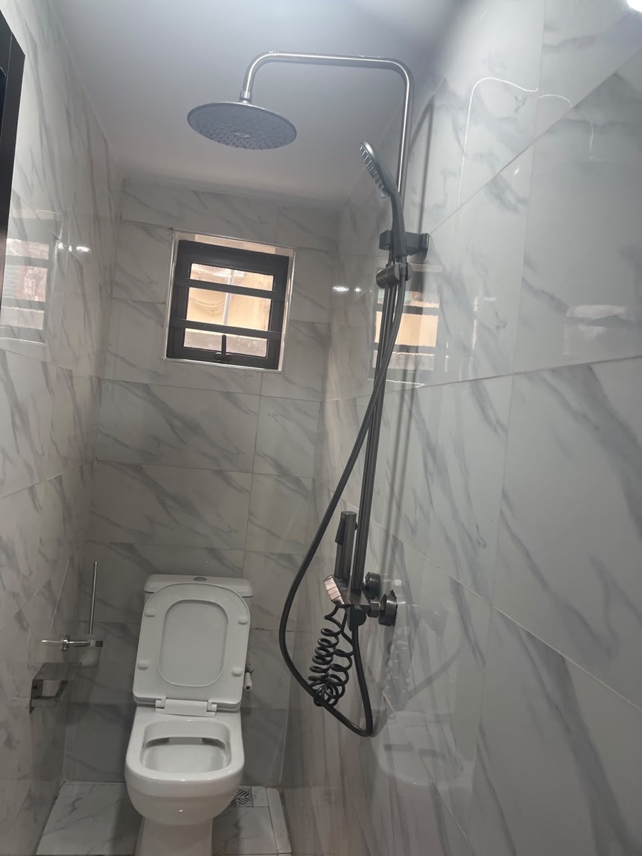 Kimroyal Hotel:Classic Room  4