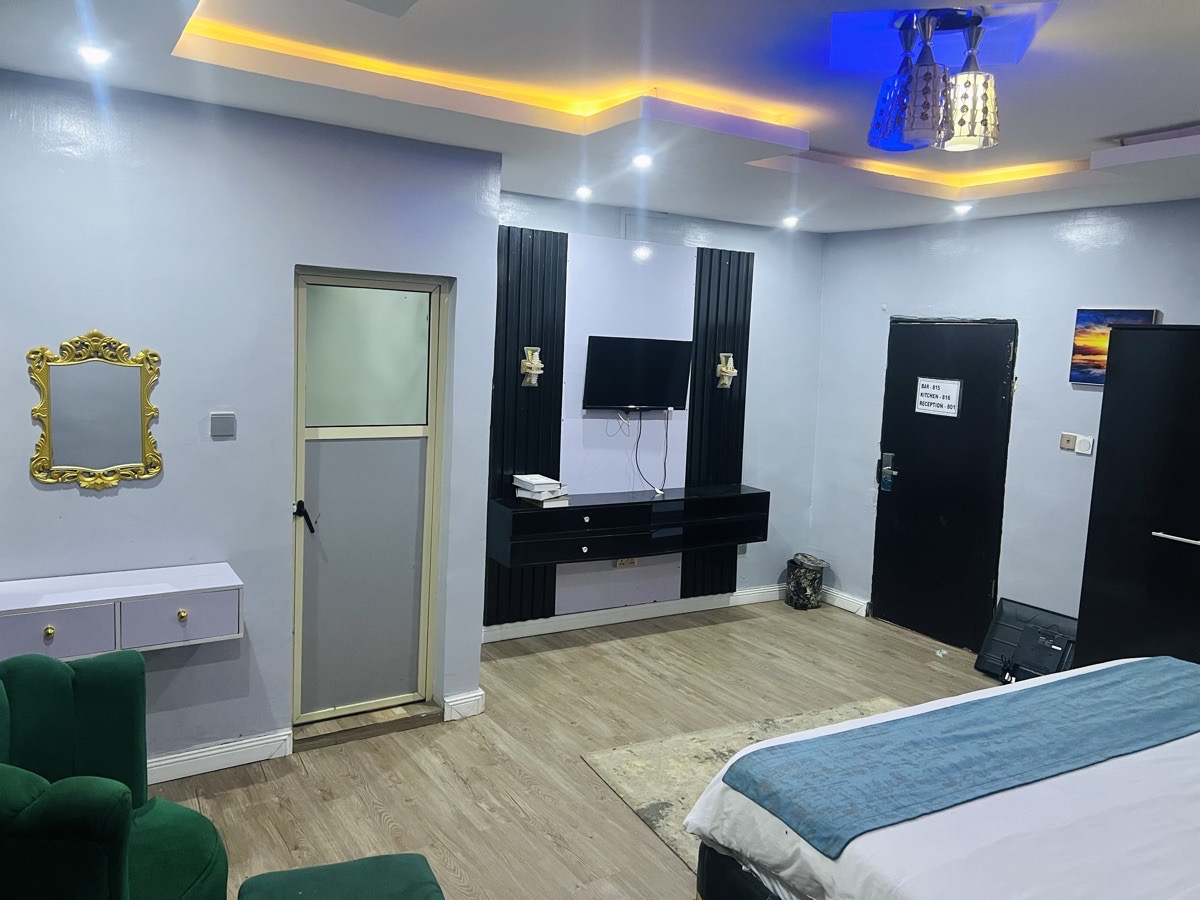 PREMIUM ROOM 5
