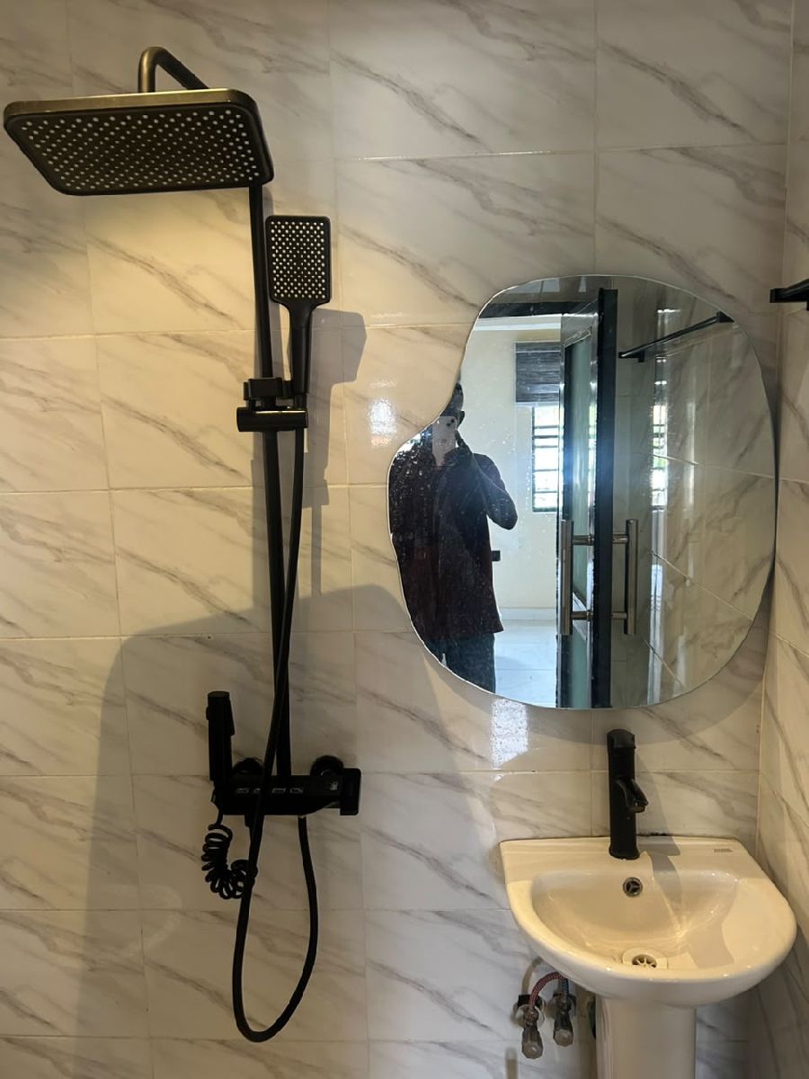 Abode Havens Apartment  5