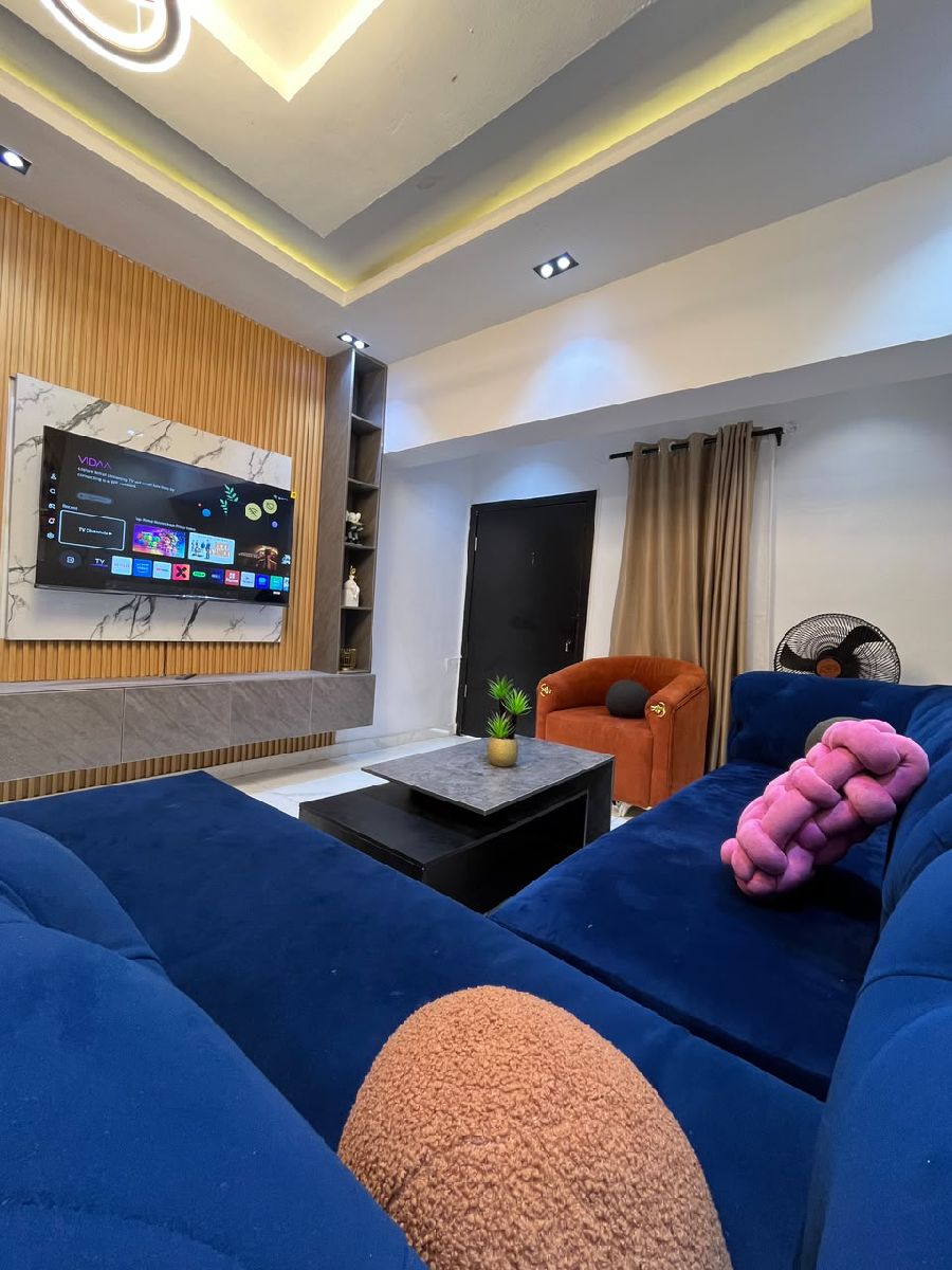2 bedroom Apartment  3