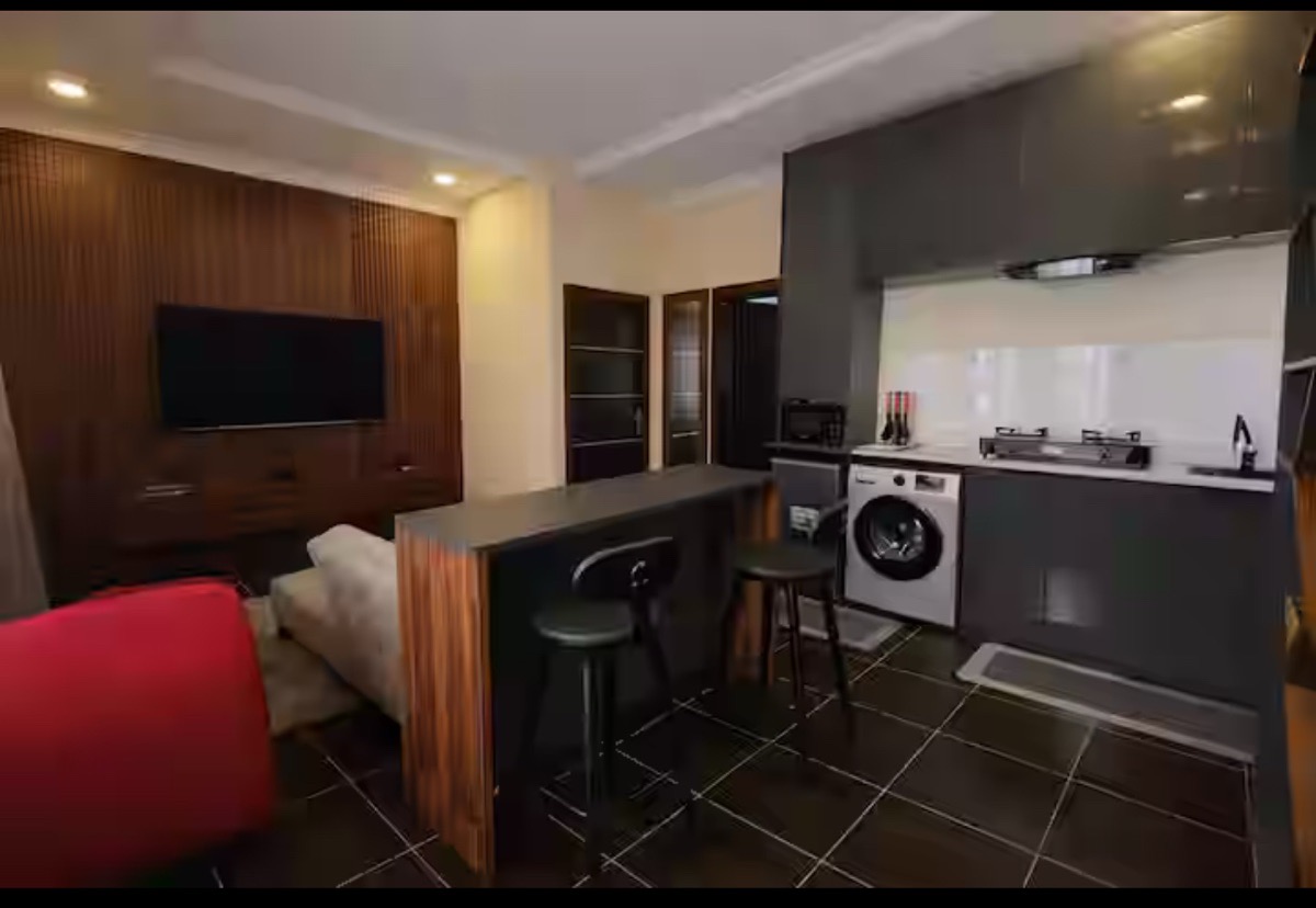 Classy Mini-Flat in Lekki Ph 1 with 5G Wi-fi & PS5 2