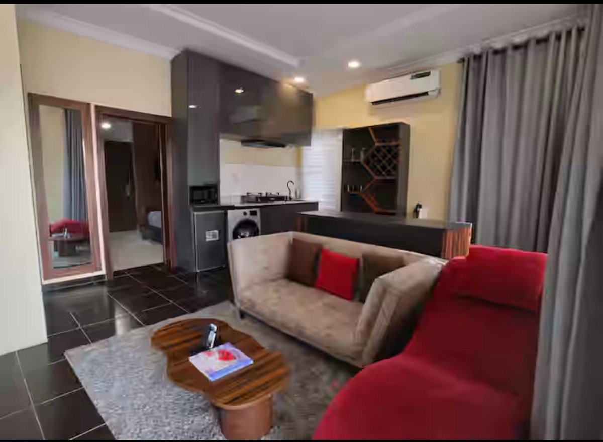 Classy Mini-Flat in Lekki Ph 1 with 5G Wi-fi & PS5