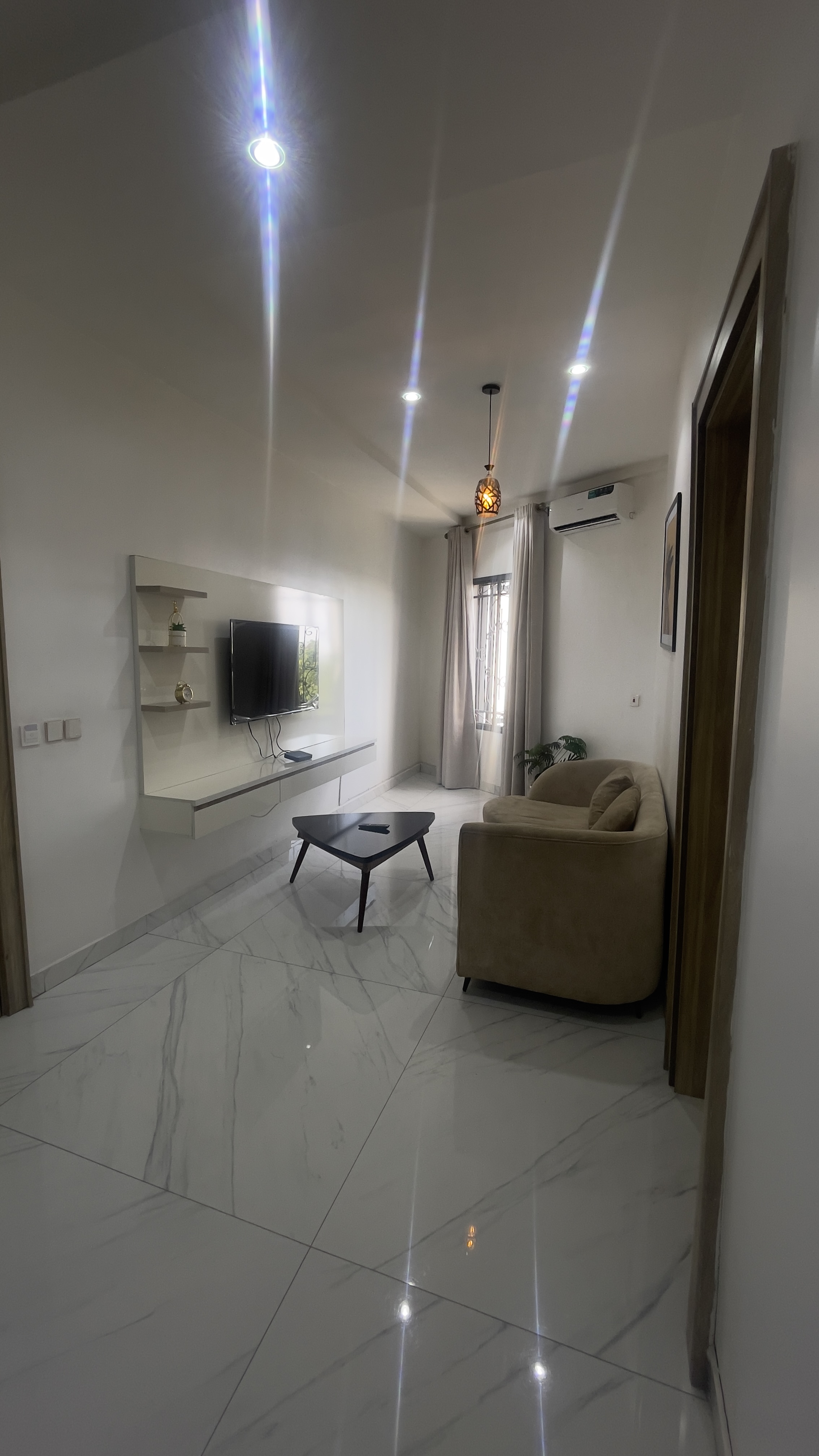 Casaraelifestyle 1 bedroom Apartment with a balcony  3