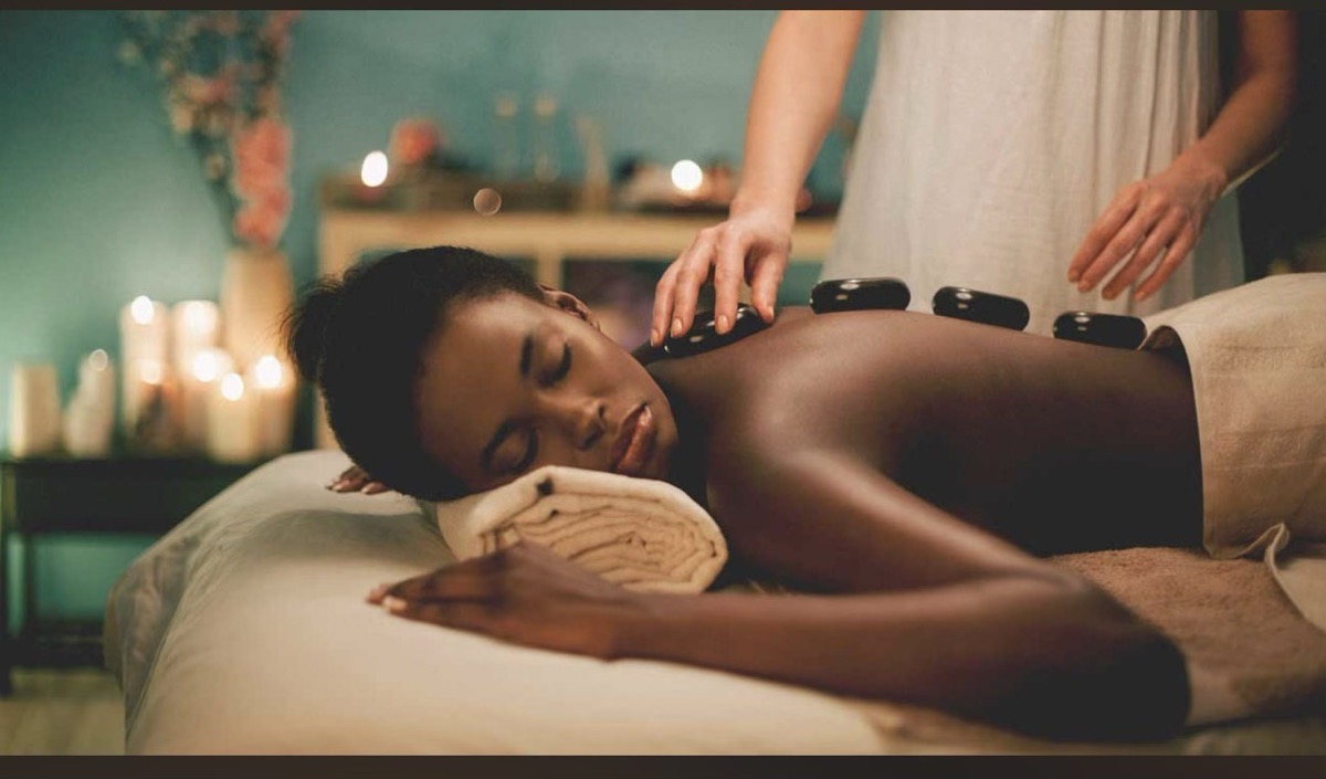 * Spa & Beauty Services
* Facial Treatment
* Massage
* Home Service Spa
* Salon & Beauty Services 3