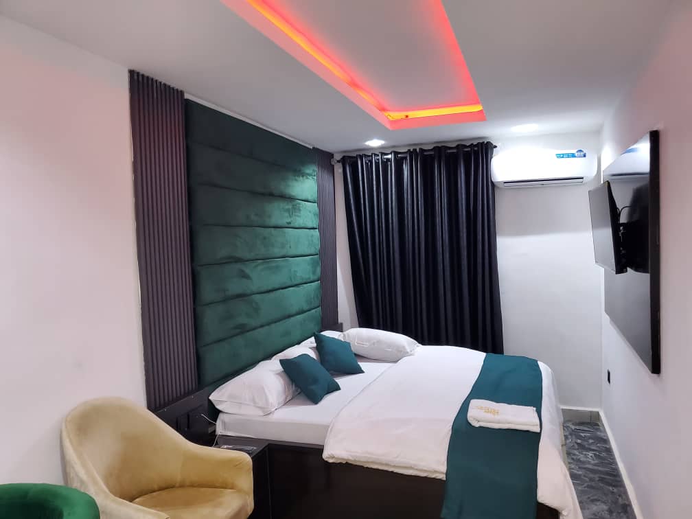 BIGCHOICE HOTEL AND SUITES 3
