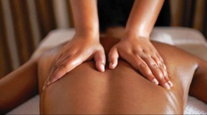 deep tissue Massage  4