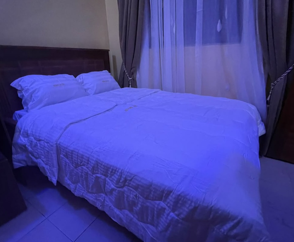 REXIMA SUITES - Comfort. Class. Convenience. 2