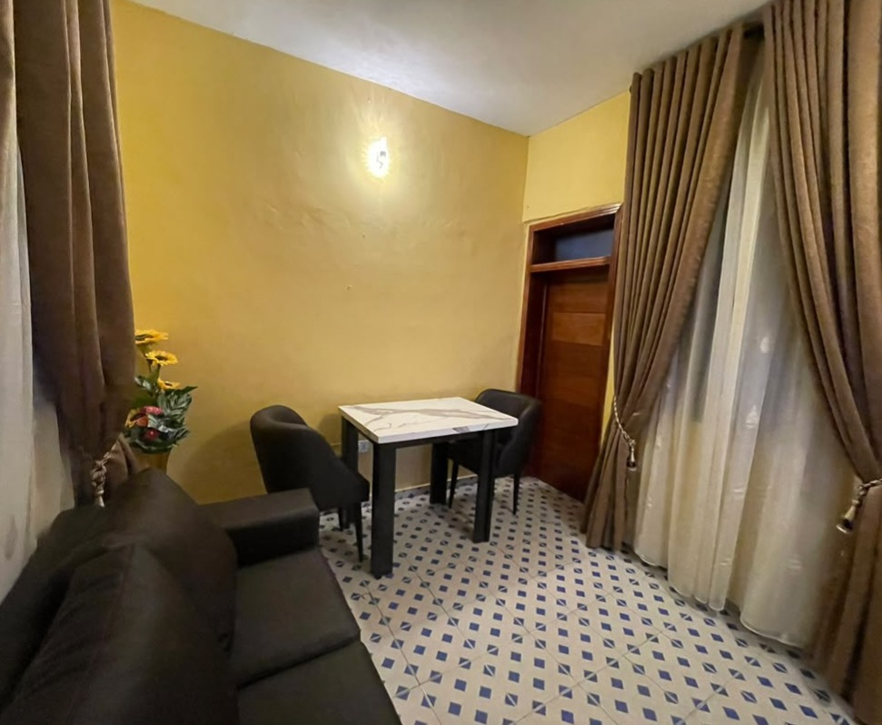 REXIMA SUITES - Comfort. Class. Convenience. 3