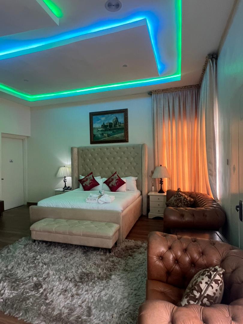 Cozy Villa In Benin 2