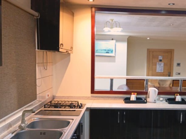 Alpha Suites 4