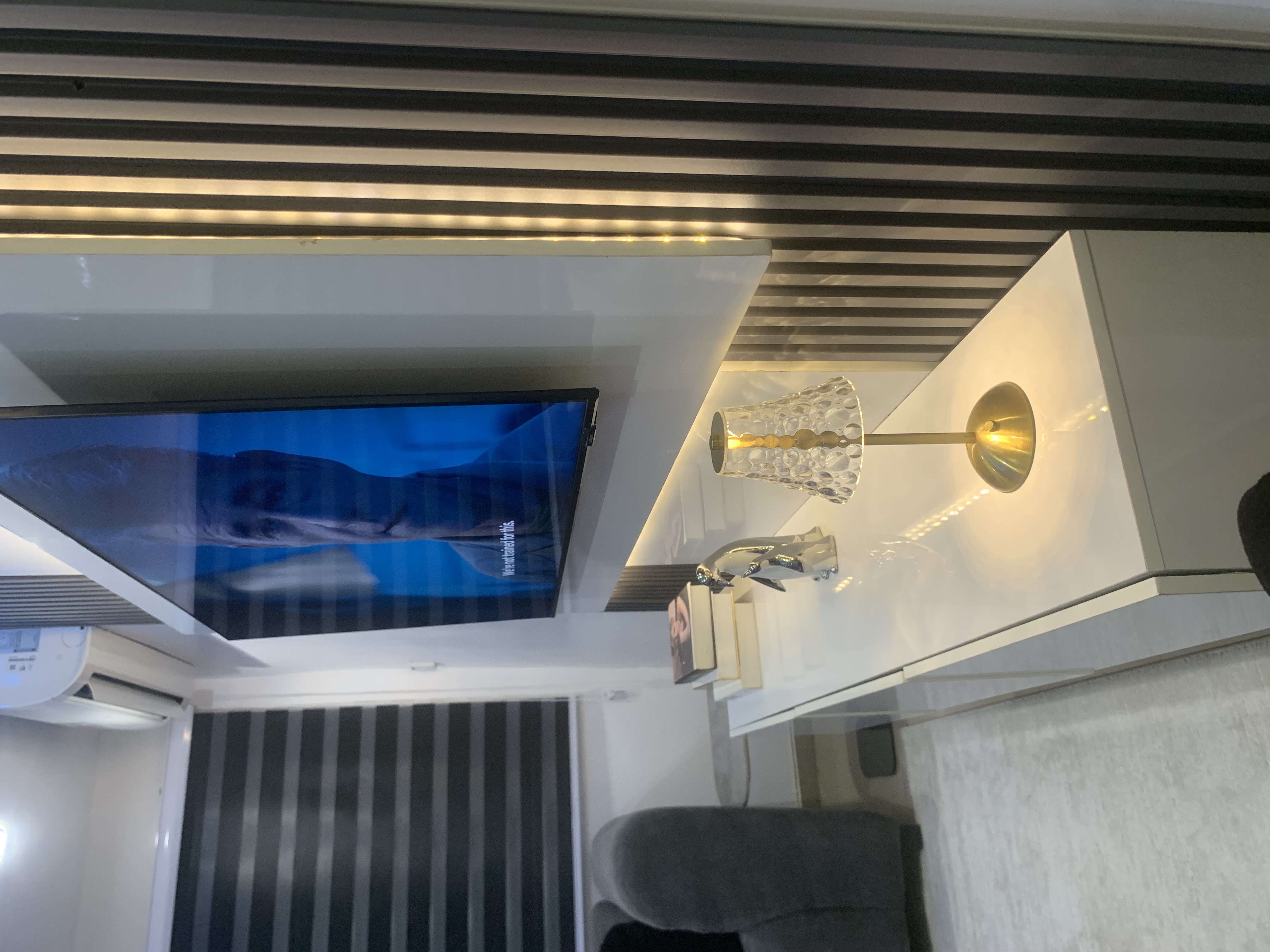 Ozin Retreat & Wellness Home 5