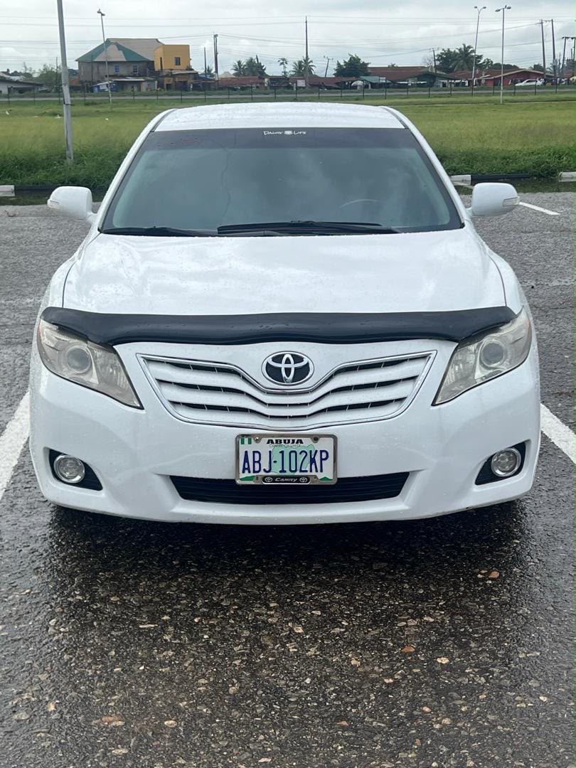 Toyota Camry, 2010 3