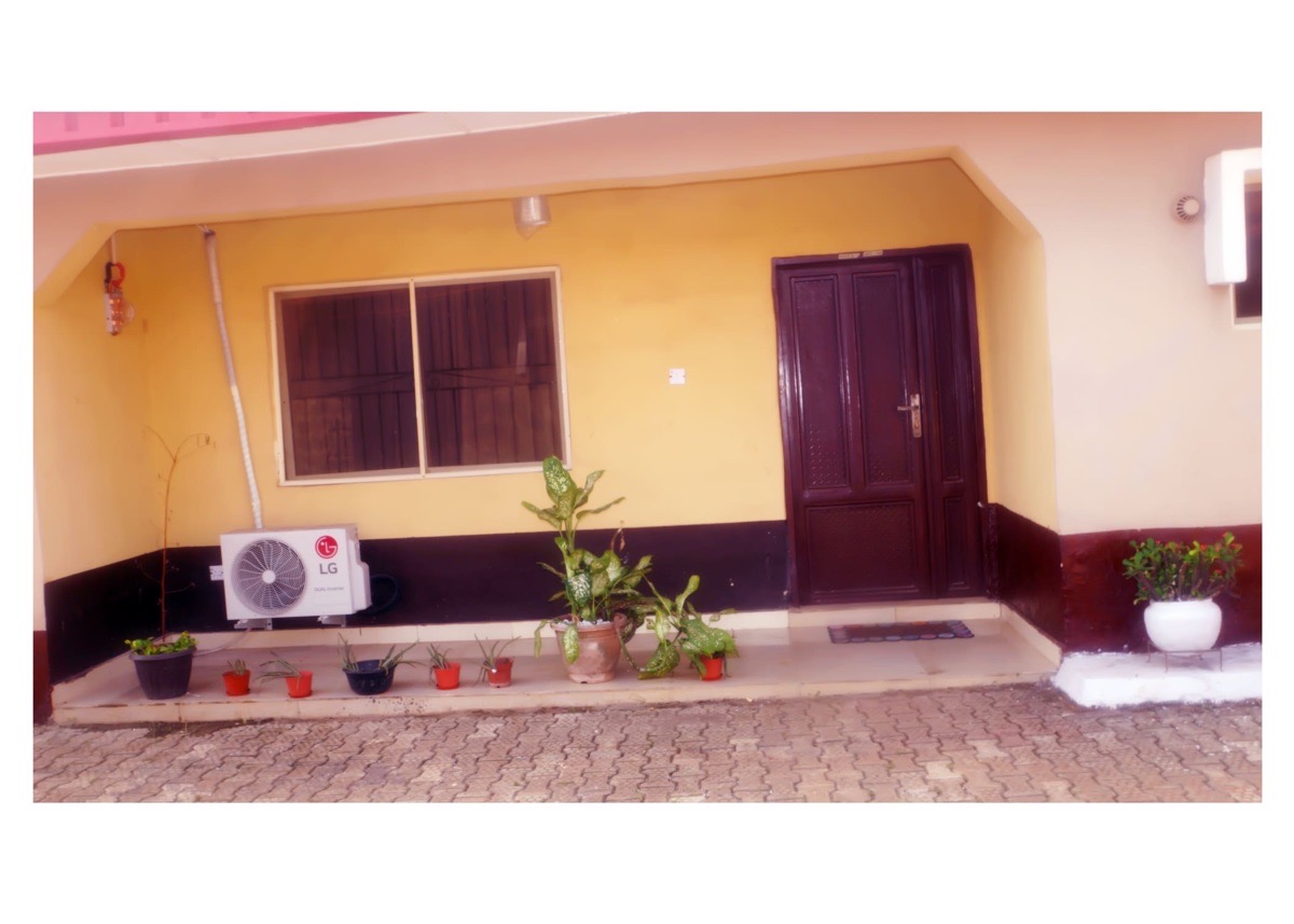 Kamz Court  4