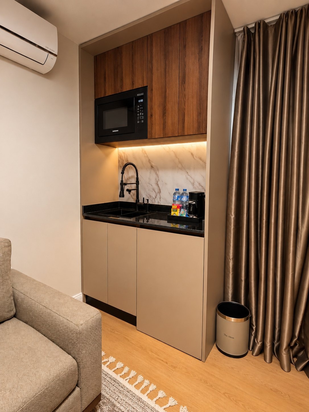 THE ALTONS APARTMENT