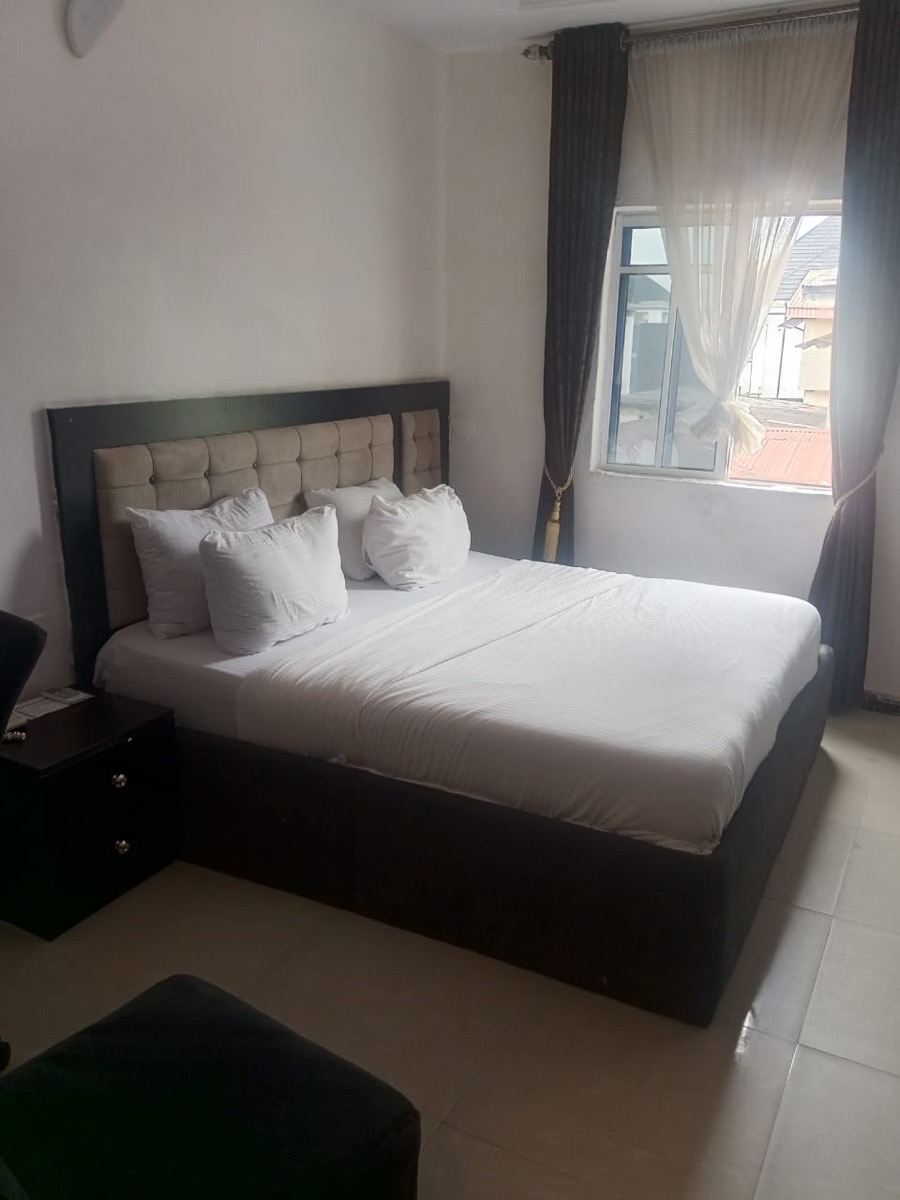 Cute Hotel 3