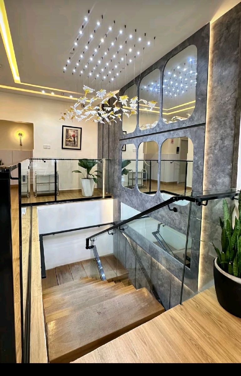 Raphvelle Hotel 5