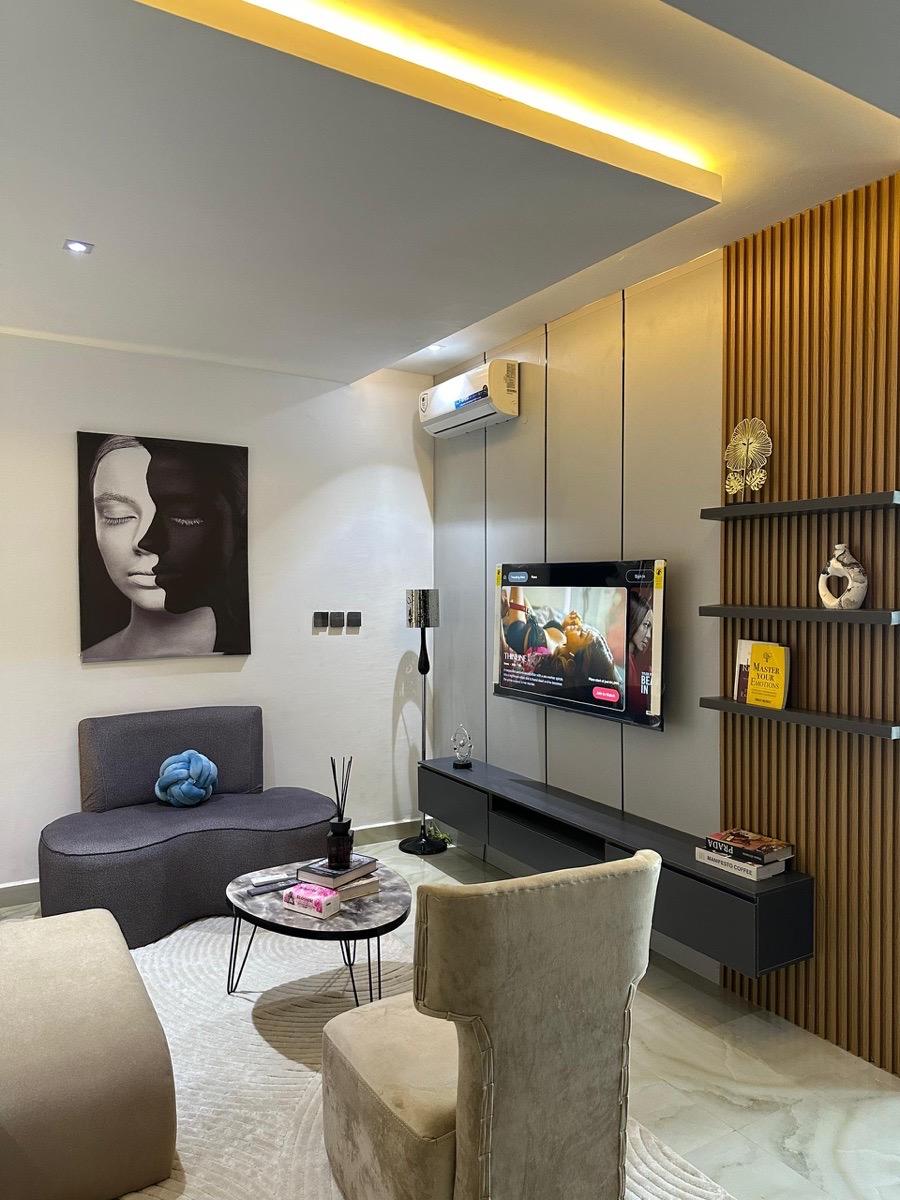 Rona Luxury Apartment  4
