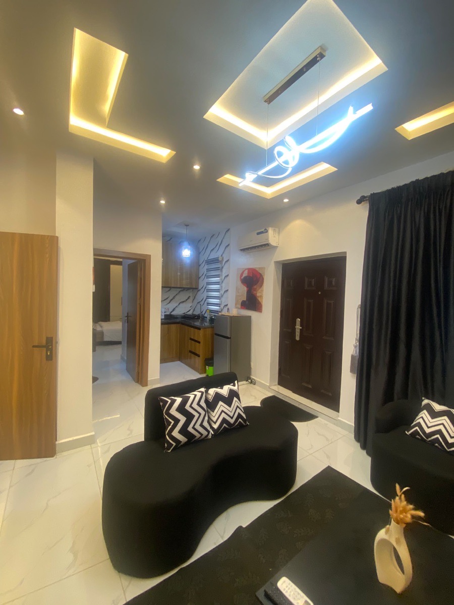 Afreeke Apartment:2 Bedroom Apartment  3