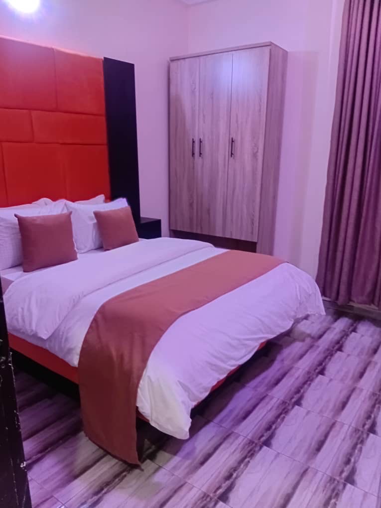 Privacy Apartment 2