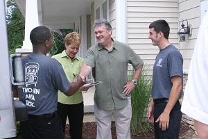 twomenandatruckmovers1.jpg Thumbnail