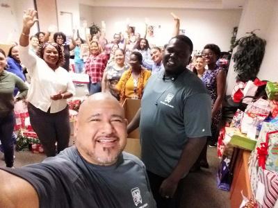 Families First Holiday pick up_resized (3).jpg Thumbnail