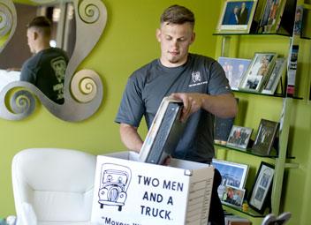 mover-packing-a-customer-items.jpg Thumbnail