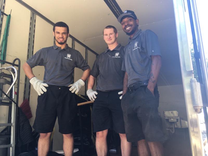 CU movers smiles truck