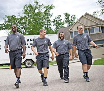 tmt movers walking Thumbnail
