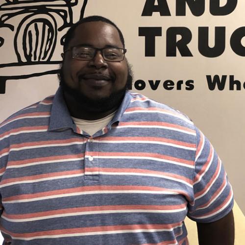 Willie, Customer service representative in columbus