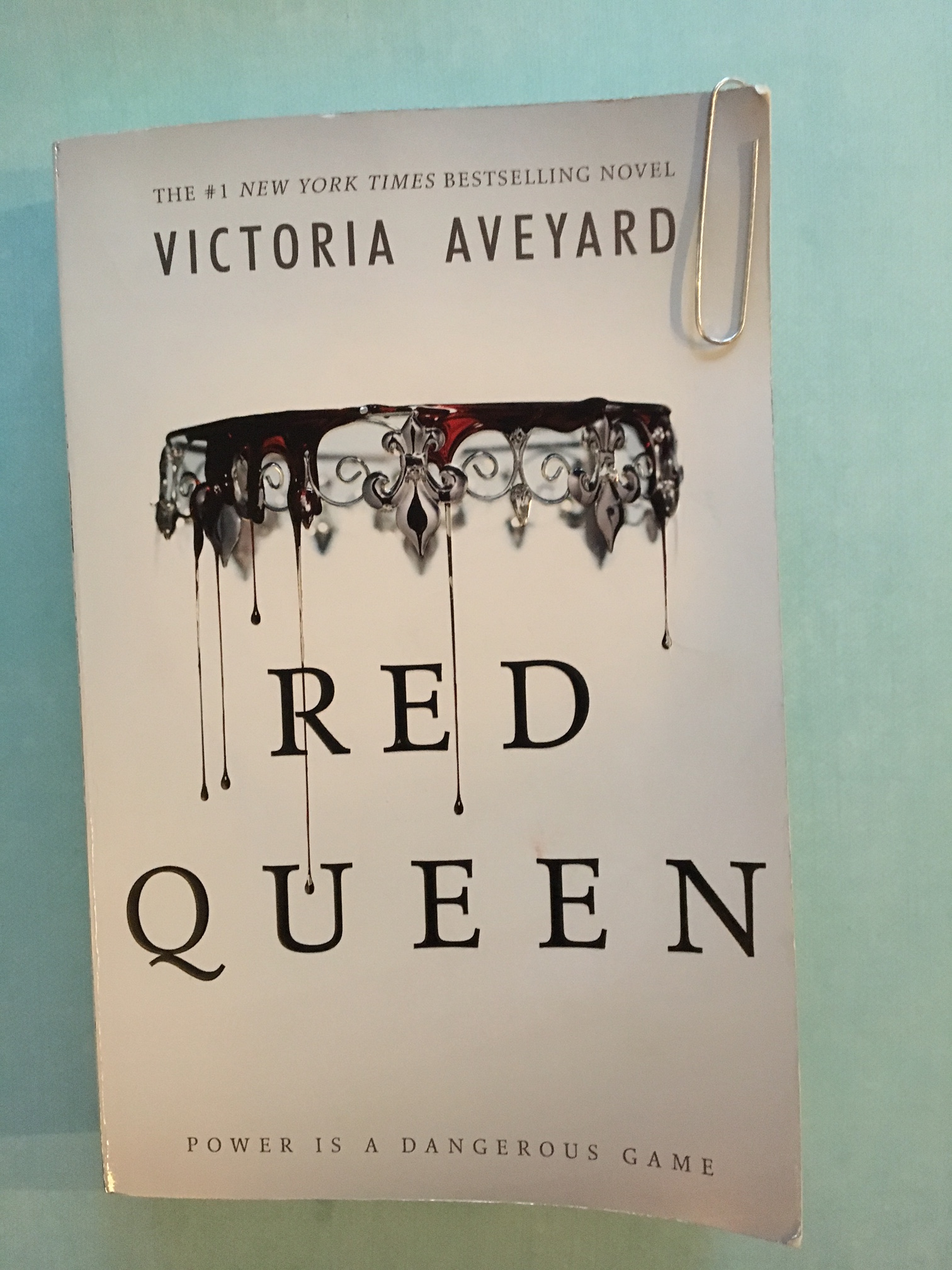 The Red Queen by Victoria Aveyard