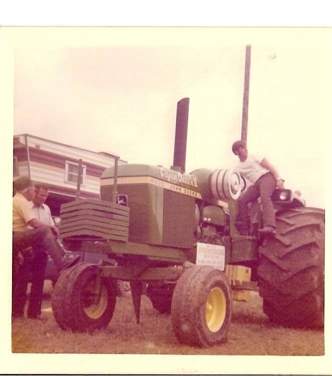 Van Botkins Cajun Queen JD 4320 and 4430 Coffee Shop Red Power Magazine Community