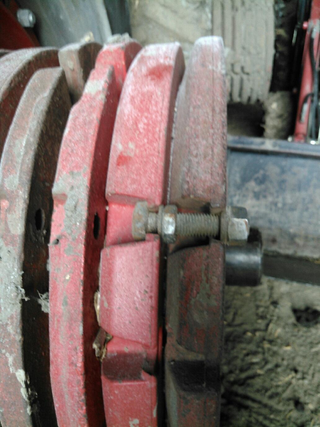 Best method to attach rear wheel weights General IH Red Power