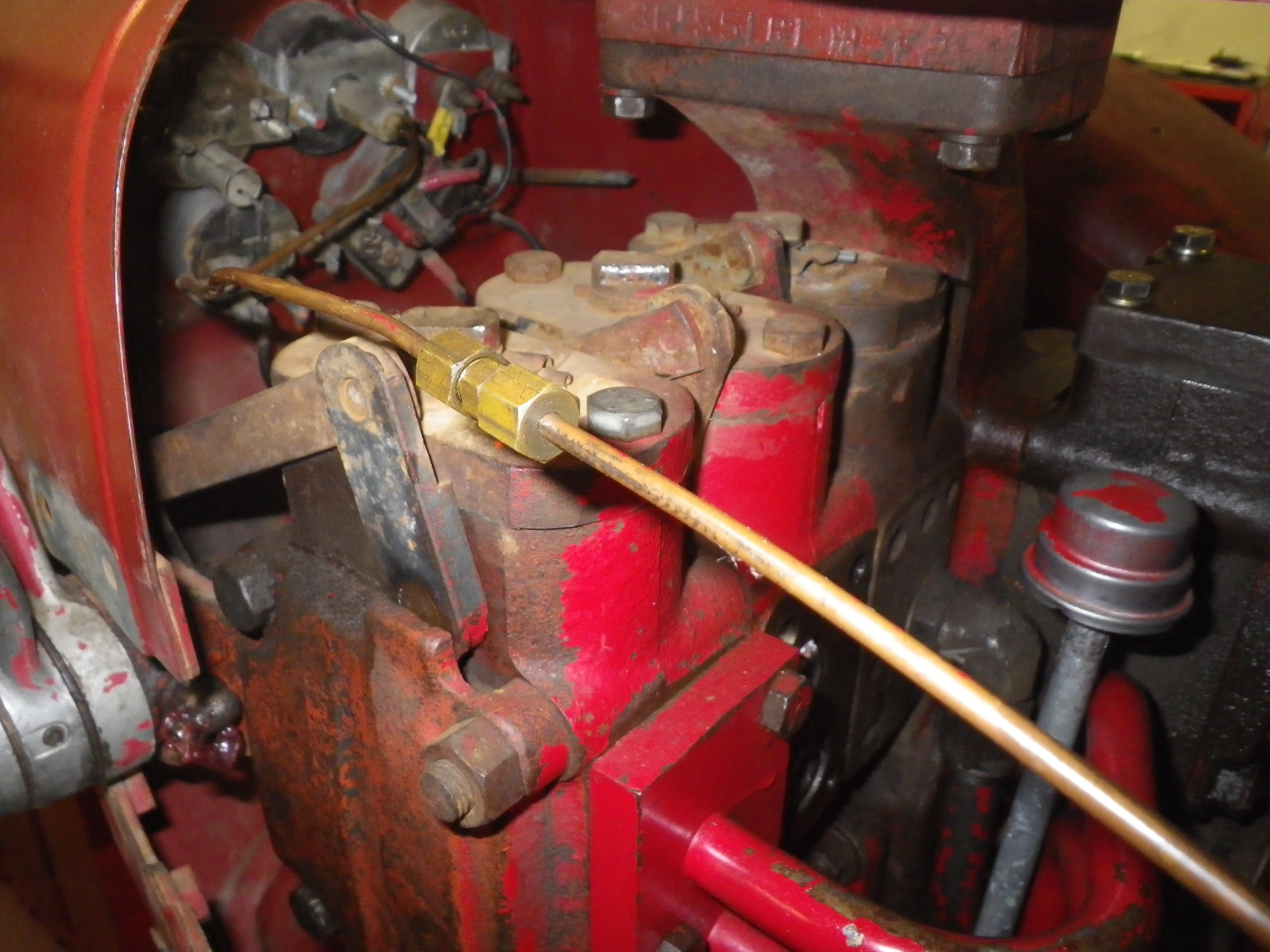 Need help with Farmall 400 power steering, please General IH Red Power Magazine Community