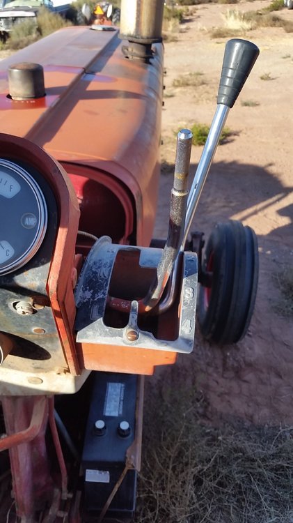 56 and 66 series sloppy shifter rebuild - General IH - Red ... 766 ih wiring diagram 