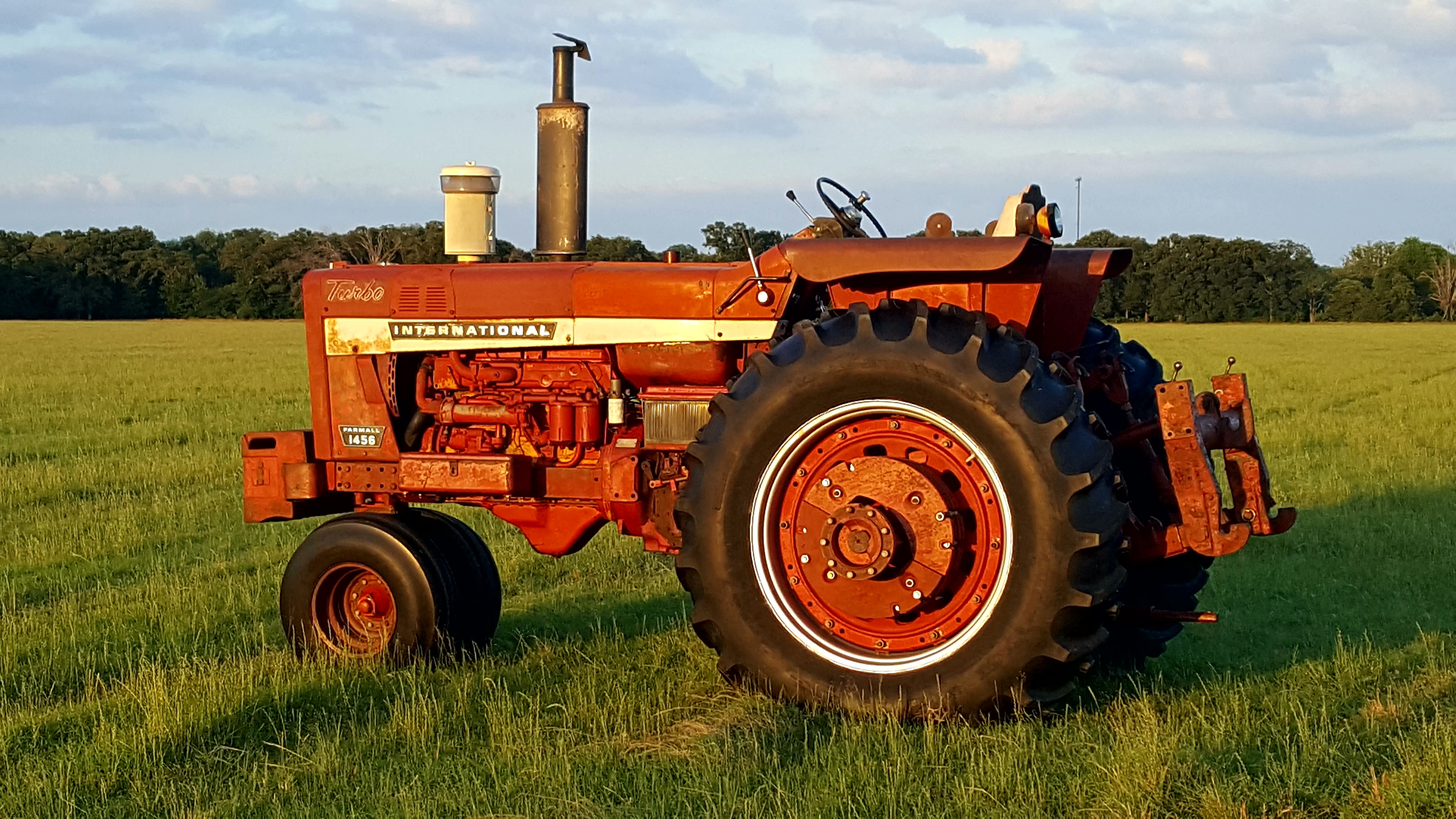 IH 1456 Narrow Front - General IH - Red Power Magazine Community