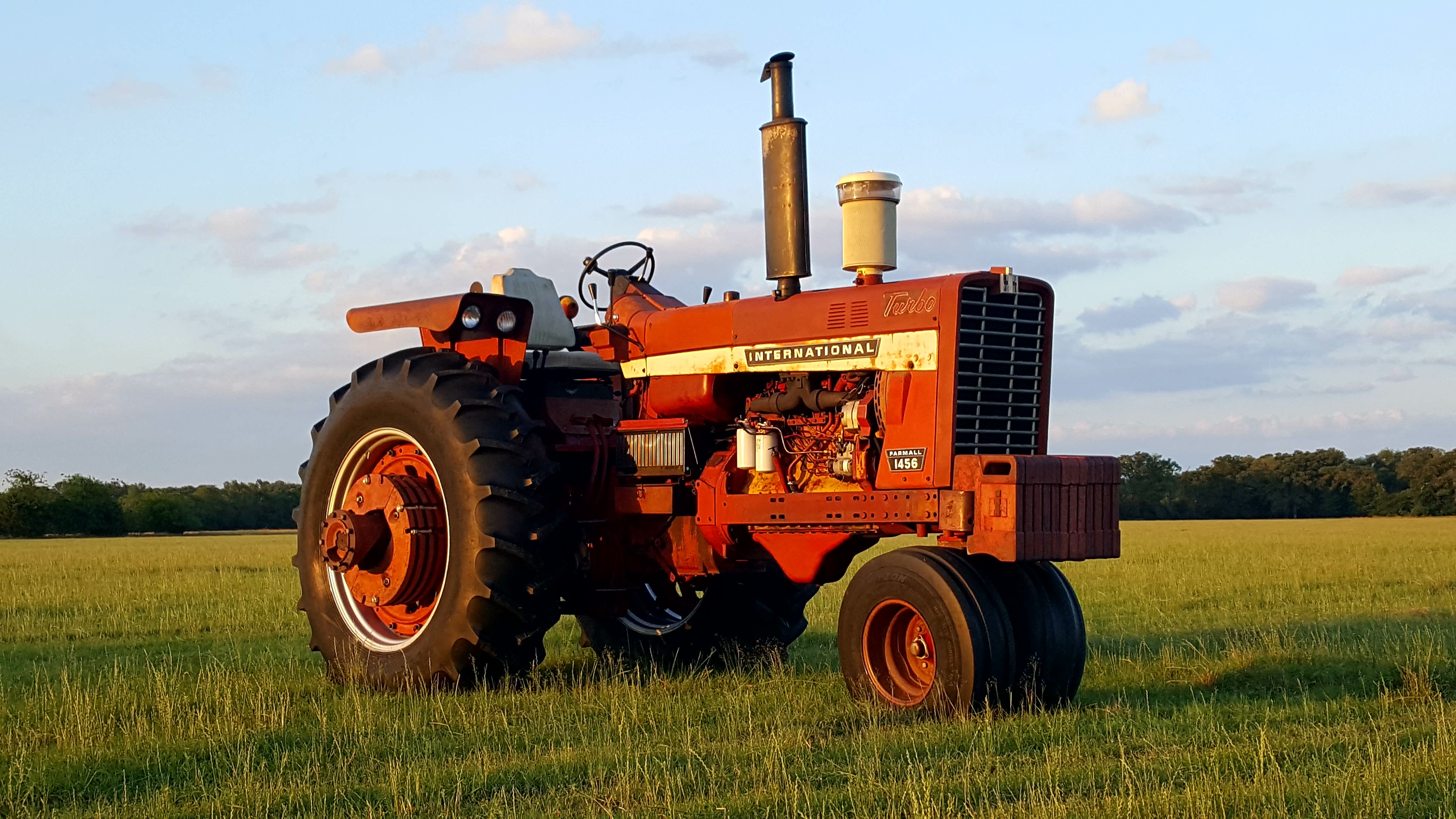 IH 1456 Narrow Front - General IH - Red Power Magazine Community