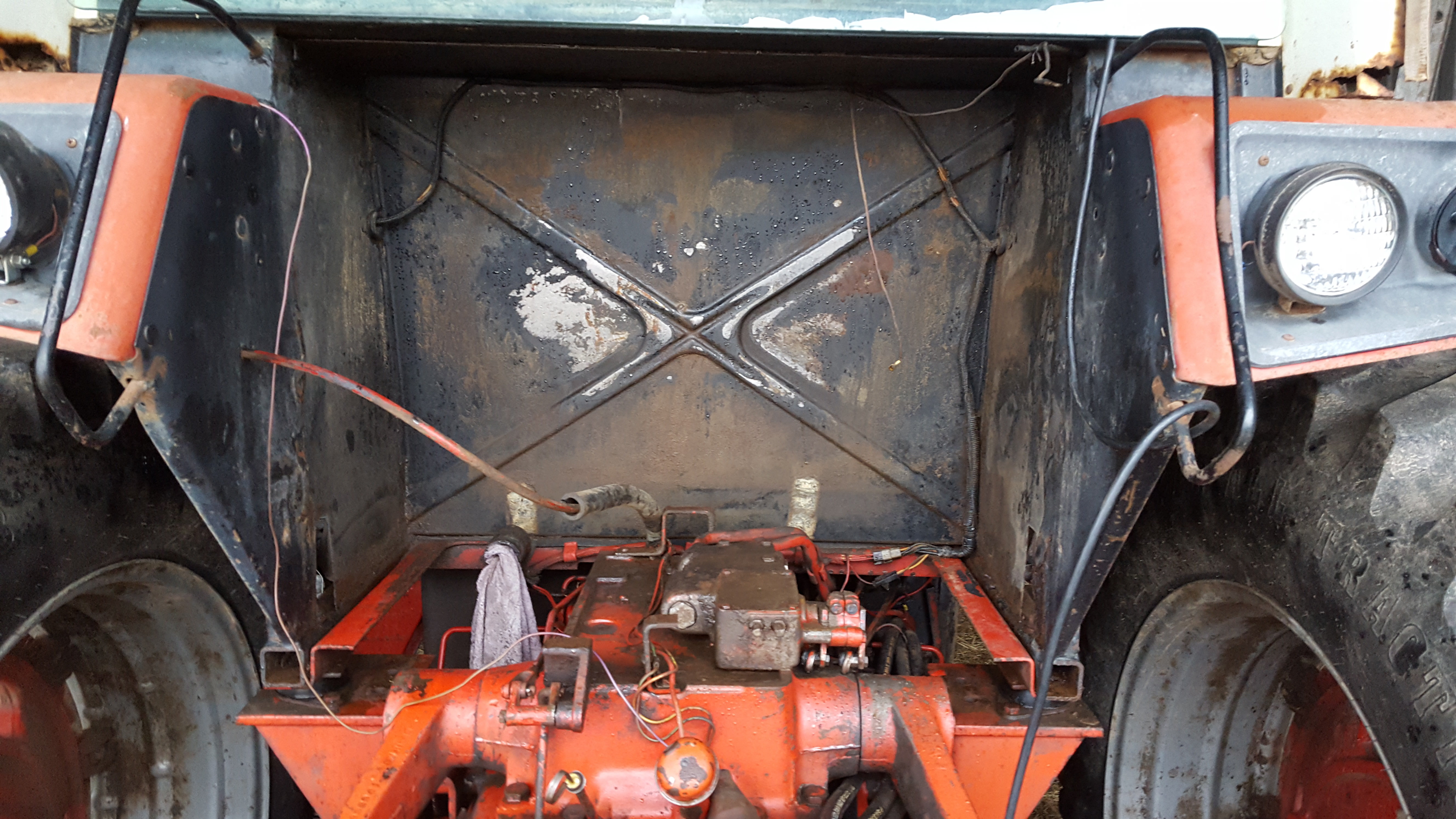 1086 weak hydraulics (pump, valves, orings, oh my!) General IH Red