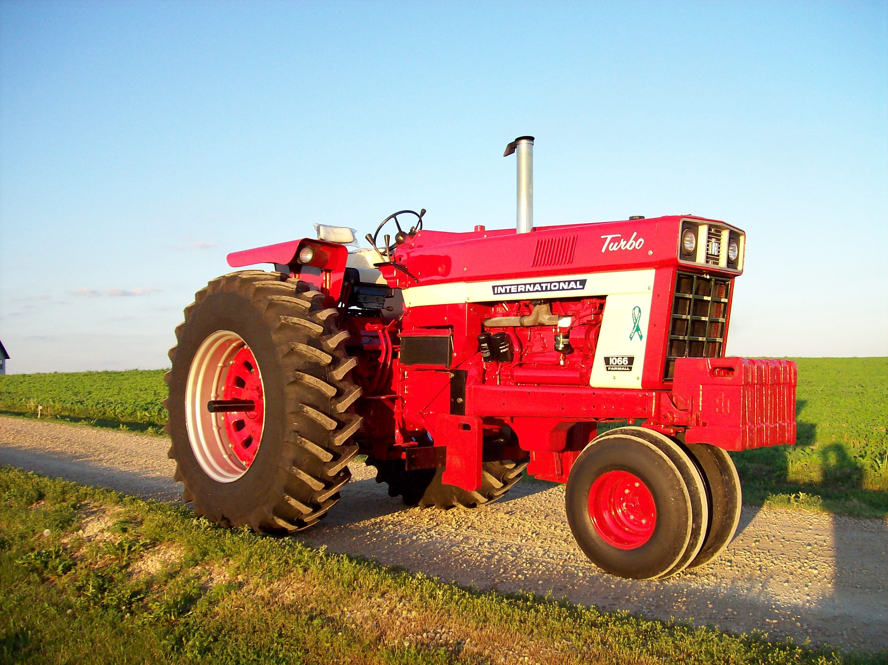 1066 narrow front axle position General IH Red Power Magazine Community