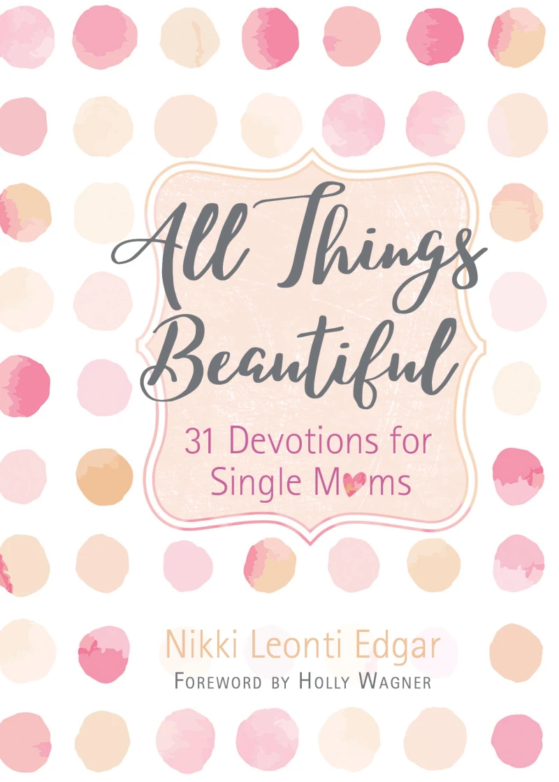 Portada: All Things Beautiful