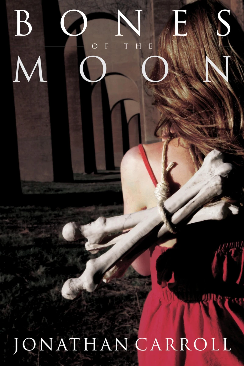 Portada: Bones of the Moon