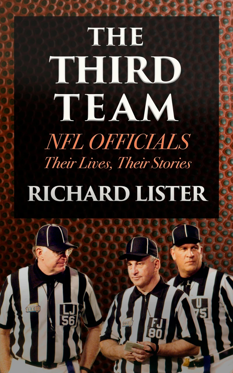 Portada: The Third Team: NFL Officials. Their Lives, Their Stories