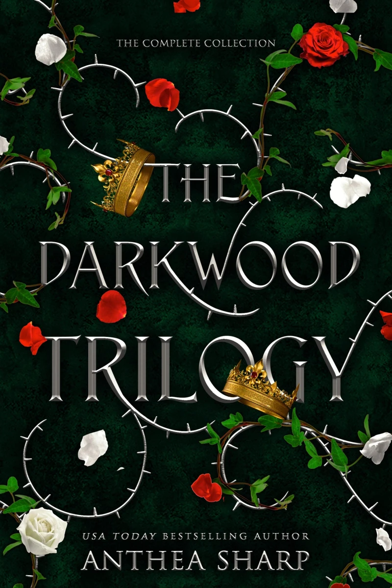 Portada: The Darkwood Trilogy