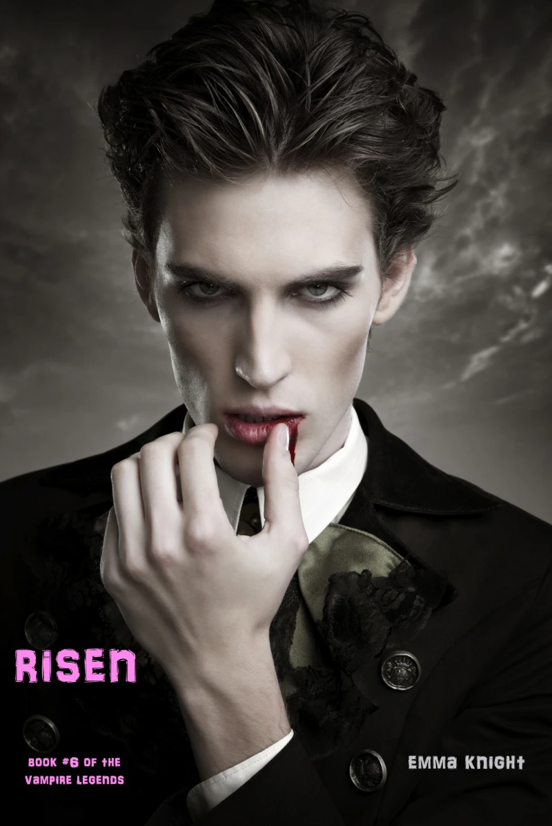 Portada: Risen (Book #6 of the Vampire Legends)