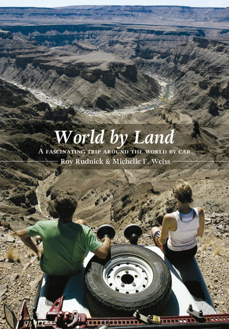 Portada: World by Land